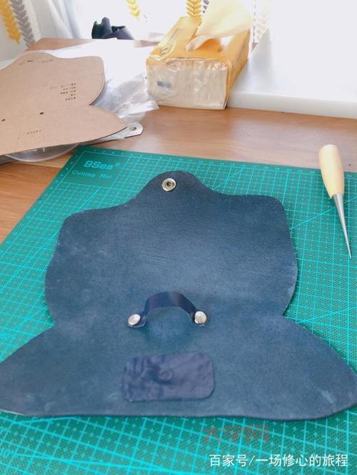 全皮材质大揭秘,手艺人全皮眼镜盒