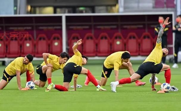 国足热身赛时间：12月29日阿曼，检验球队备战成果