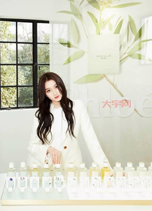 白敬亭关晓彤携手主演，共谱魔法触恋浪漫恋曲