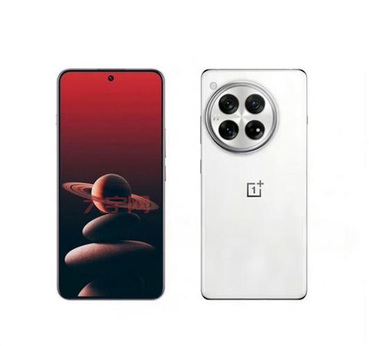 一加手机发布会：新品一加13震撼登场，引领旗舰新潮流