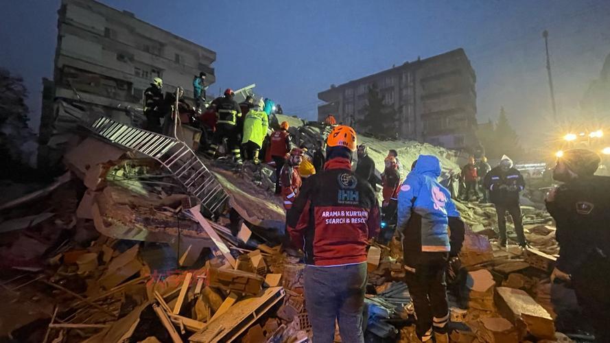 土耳其叙利亚地震伤亡惨重，救援工作刻不容缓！