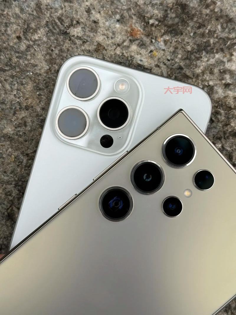 三星苹果旗舰机对比，哪款才是你的菜？