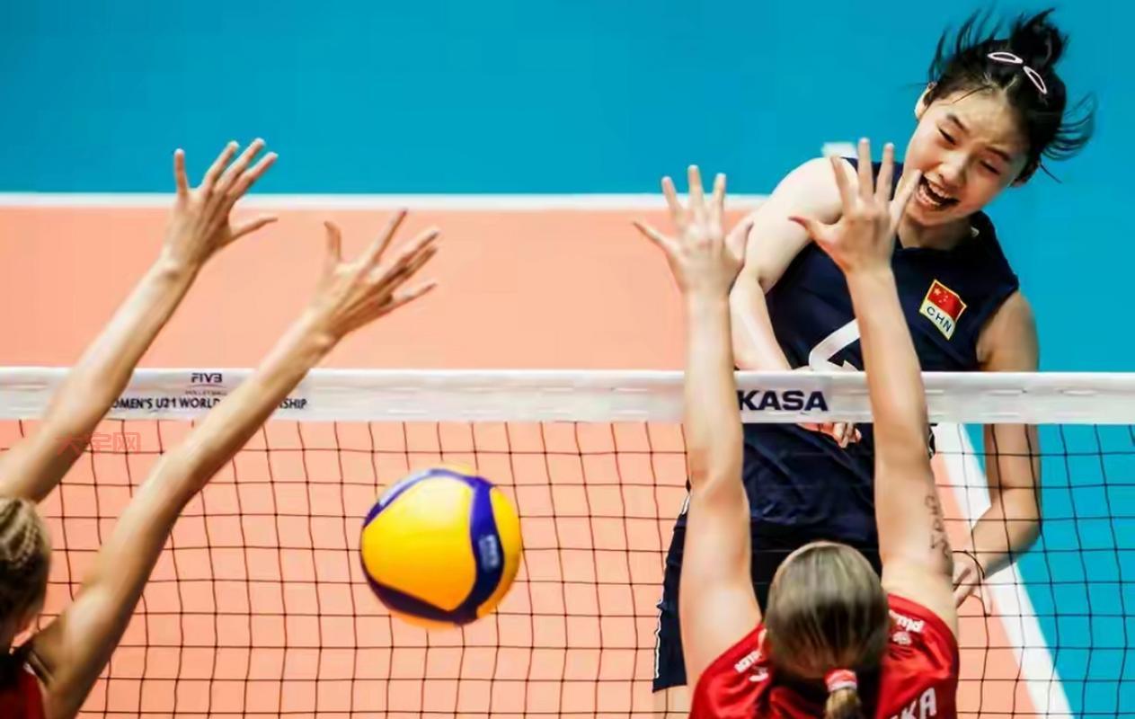 中国女排战胜波兰，这场胜利背后都有哪些故事？