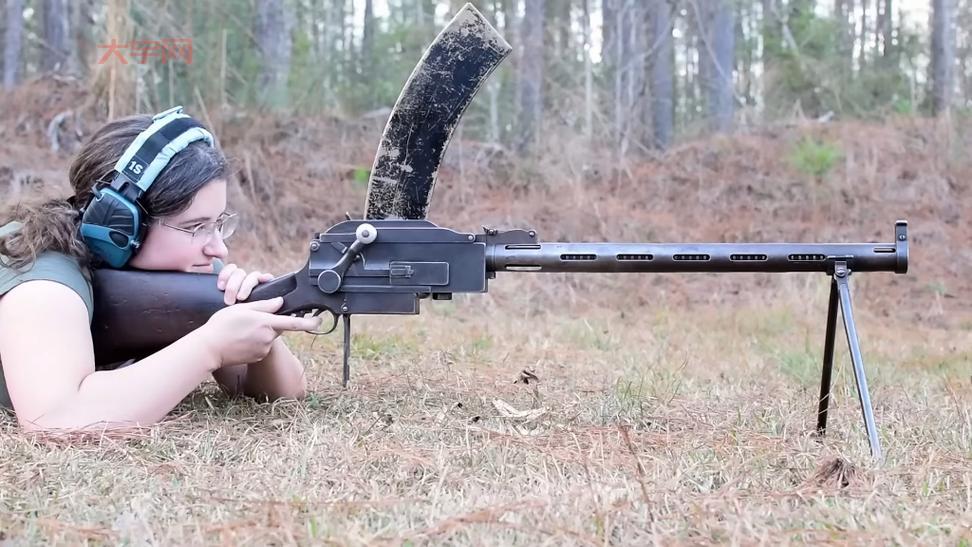 哪款轻机枪好用?轻机枪大全给你答案!