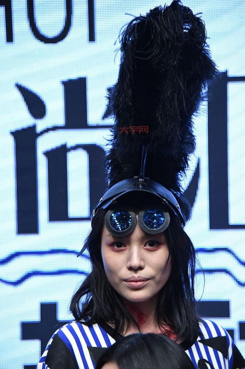 电竞4p门背后有何隐情？圈内人士爆料大揭秘！