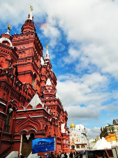 俄罗斯旅游必看攻略（这几个景点美到爆！）