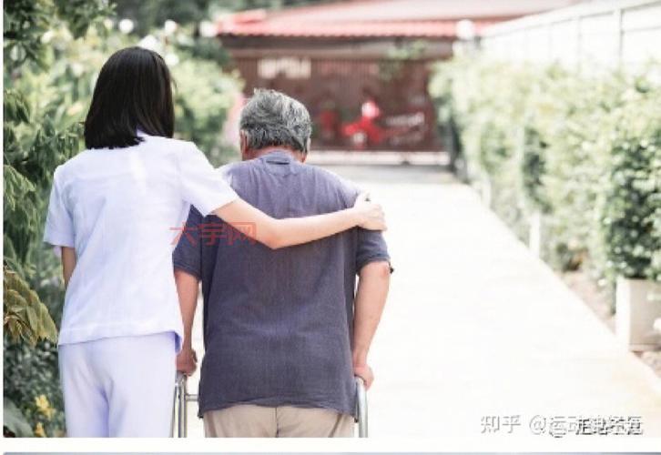 闭眼走路为啥不稳？这个原因你肯定想不到！