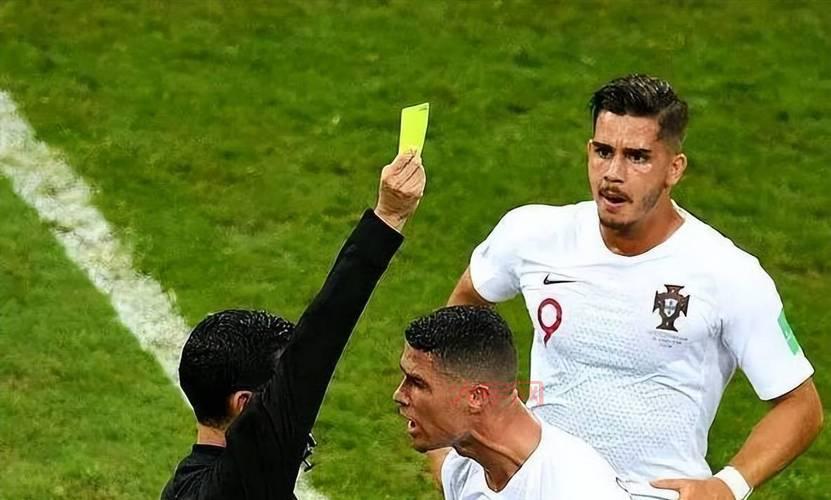 c罗假摔又上热搜！这次你怎么看？