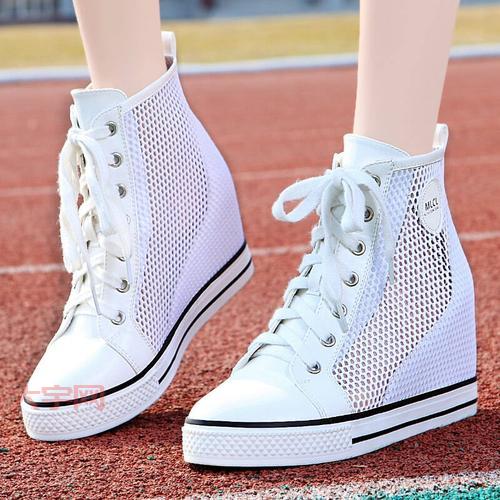 万源新闻在哪看最快？这个网站你不能错过！