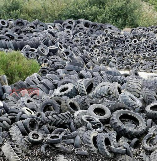 废旧轮胎胶粉设备怎么选?老厂家教你几招不踩坑!