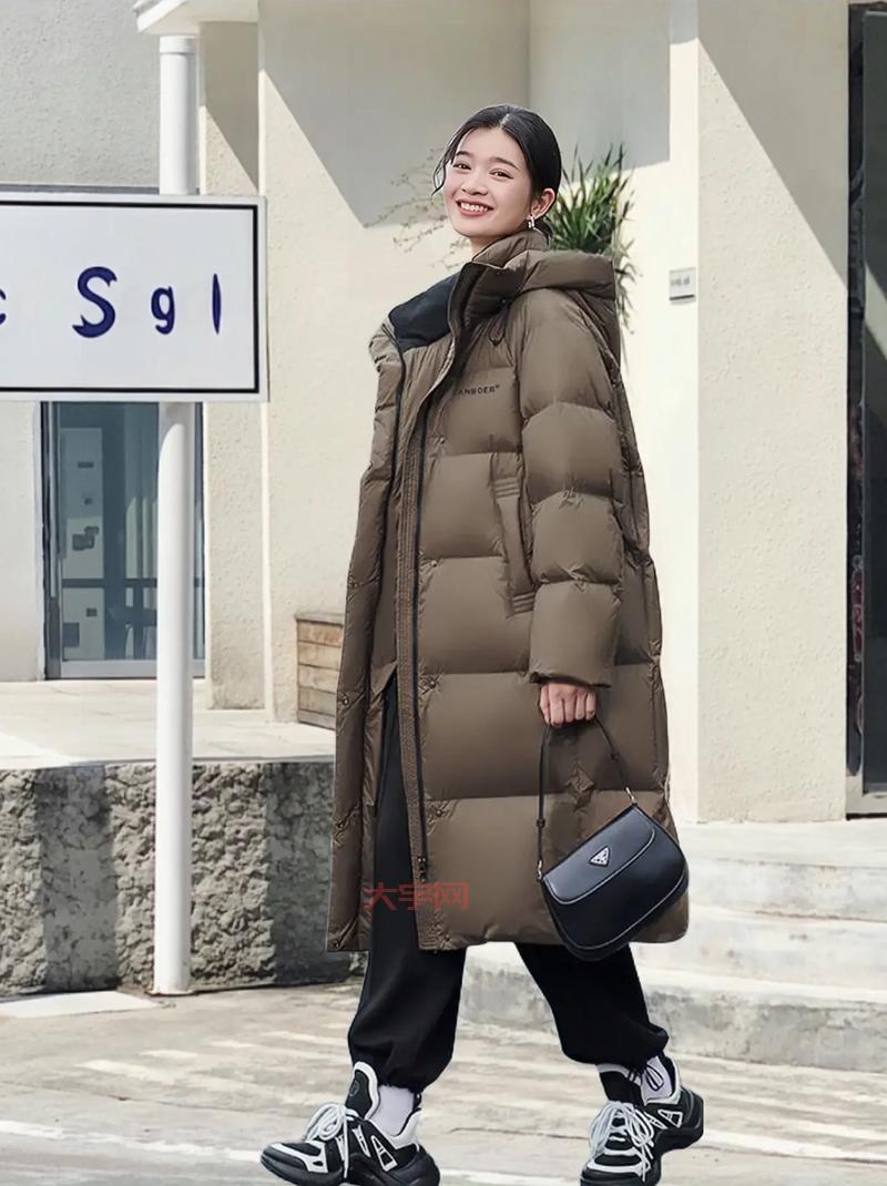 坦博尔羽绒服女款怎么选不踩坑？老顾客分享挑选经验！